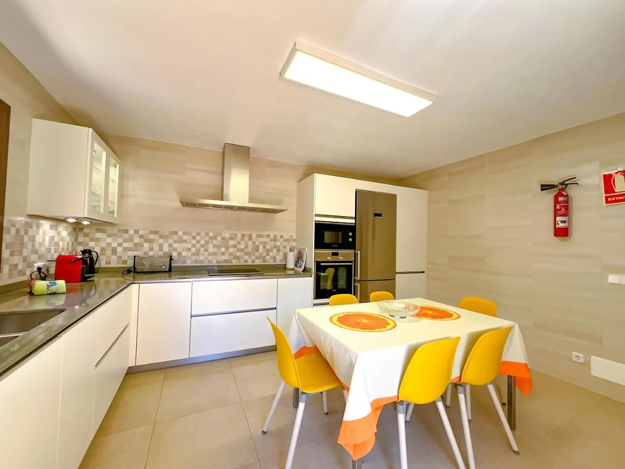Villa Para 10 Personas Con Bbq Piscina Y Terraza S'Horta 0*,  Spain