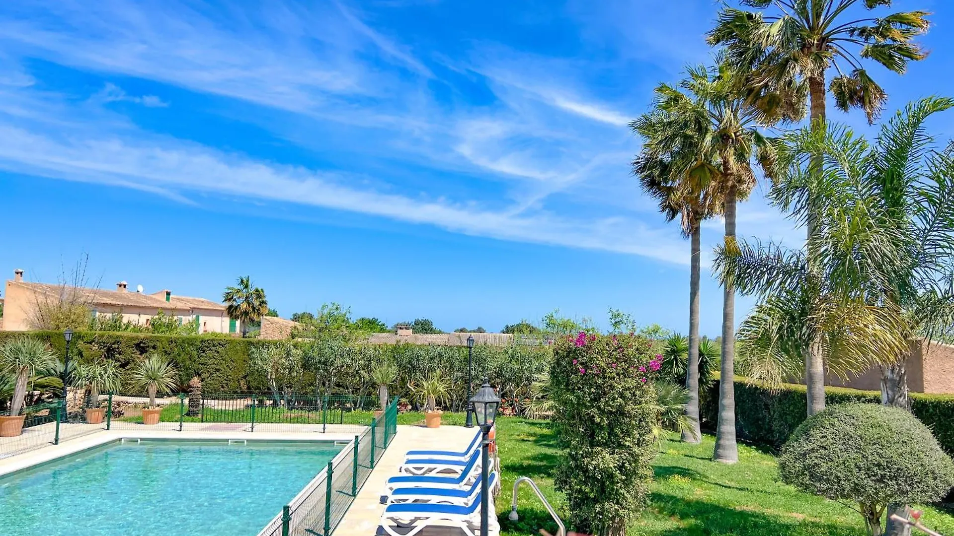 Villa Para 10 Personas Con Bbq Piscina Y Terraza S'Horta Spain