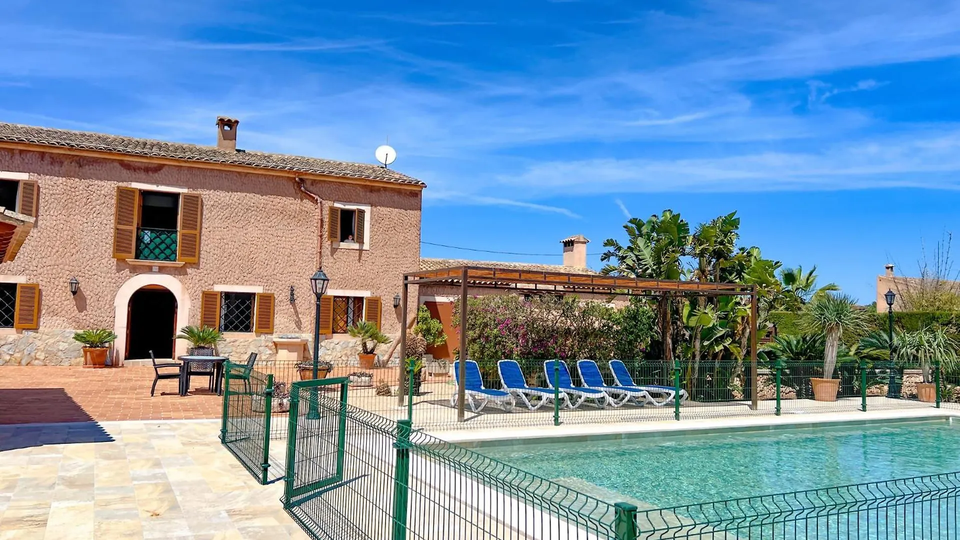 Villa Para 10 Personas Con Bbq Piscina Y Terraza S'Horta 0*,  Spain