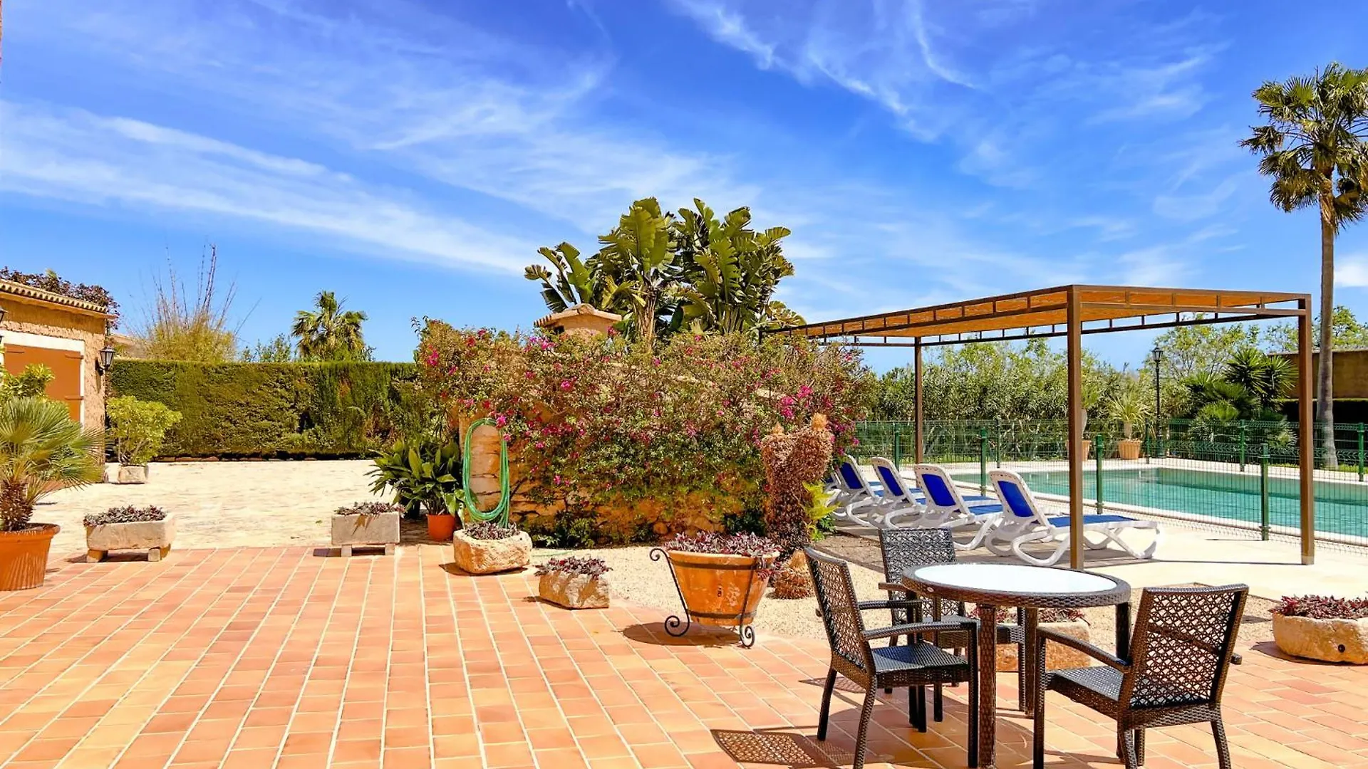 شاليه Villa Para 10 Personas Con Bbq Piscina Y Terraza S'Horta إسبانيا